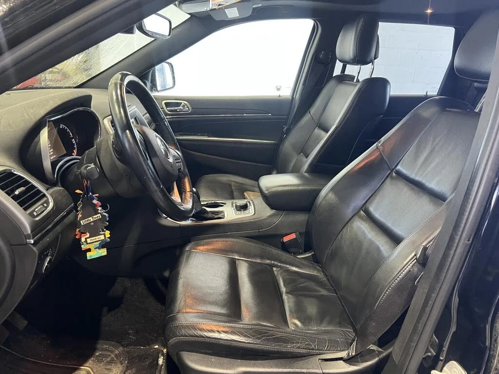 Jeep Grand cherokee * АвтоКредит (ЦЕНА ДО БГ), снимка 5 - Автомобили и джипове - 56302459