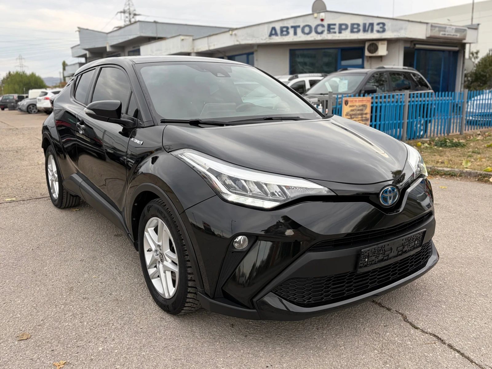 Toyota C-HR, снимка 3 - Автомобили и джипове - 56678959