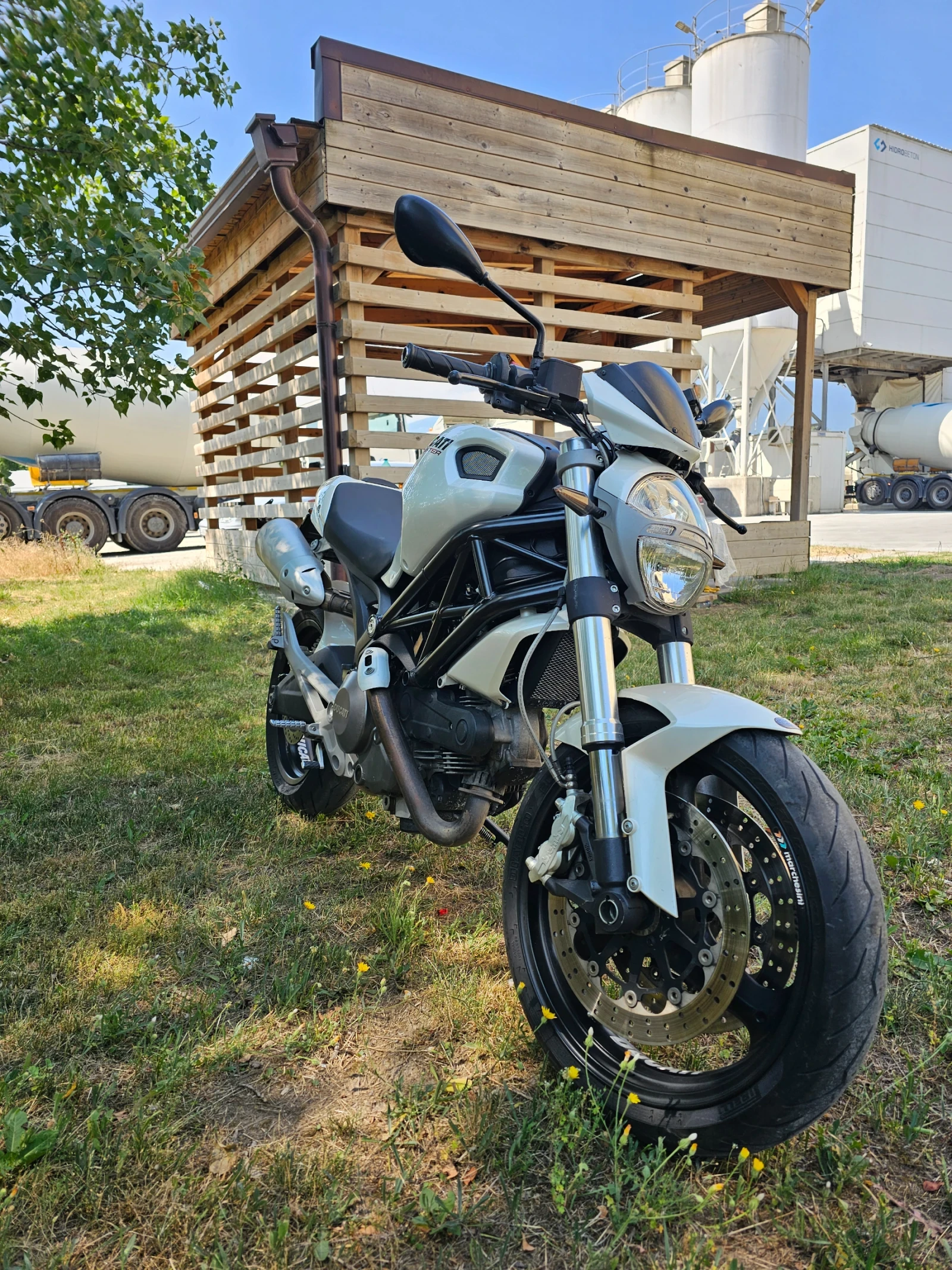 Ducati Monster | Mobile.bg � ����������� 5