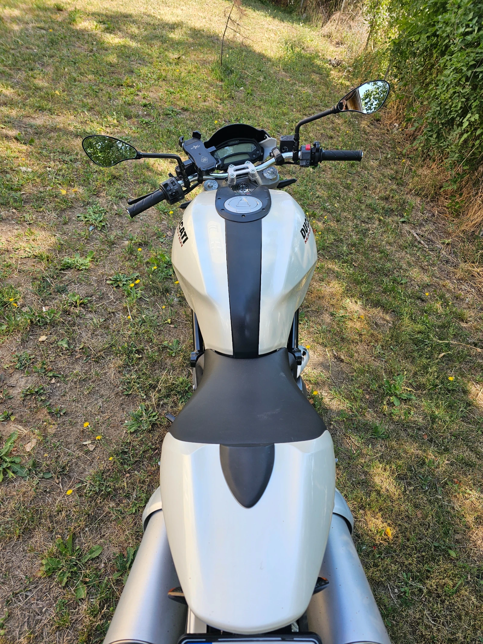 Ducati Monster | Mobile.bg � ����������� 7