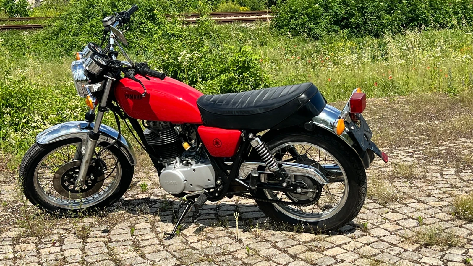Yamaha Sr 500, снимка 9 - Мотоциклети и мототехника - 56274770