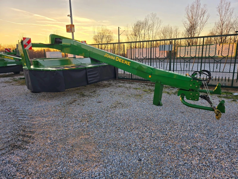 Сенокосачка John Deere 730, снимка 15 - Селскостопанска техника - 48575789