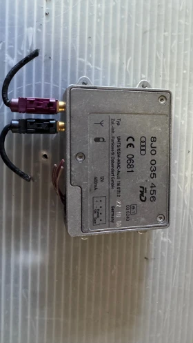       a Audi A4 - 8J0035456