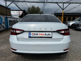 Skoda Superb 2.0TDI-150к.с./AUT/NAVI/CAR PLAY/ТЕГЛИЧ/КАМЕРА, снимка 5