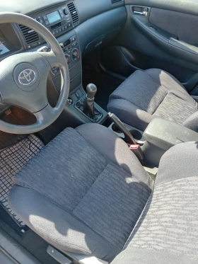 Toyota Corolla БРАКУВАНА ПАЛИ И РАБОТИ , снимка 6