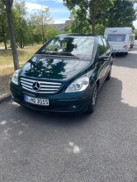     Mercedes-Benz B 150