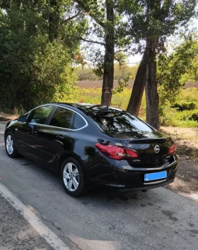 Opel Astra, снимка 2