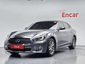 ������ Infiniti Q70