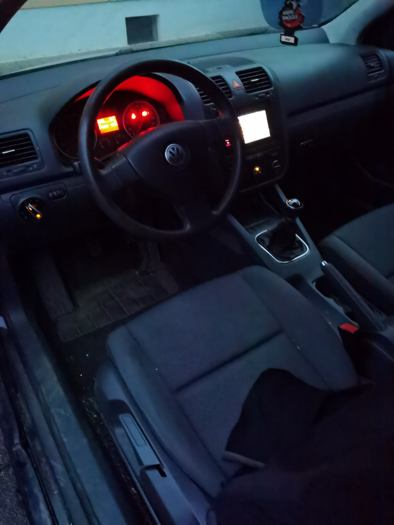 VW Golf 1.4 , снимка 6 - Автомобили и джипове - 46281607