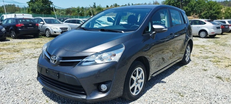 Toyota Verso 1.6i-132к.с 6+ 1м, снимка 1 - Автомобили и джипове - 46348516