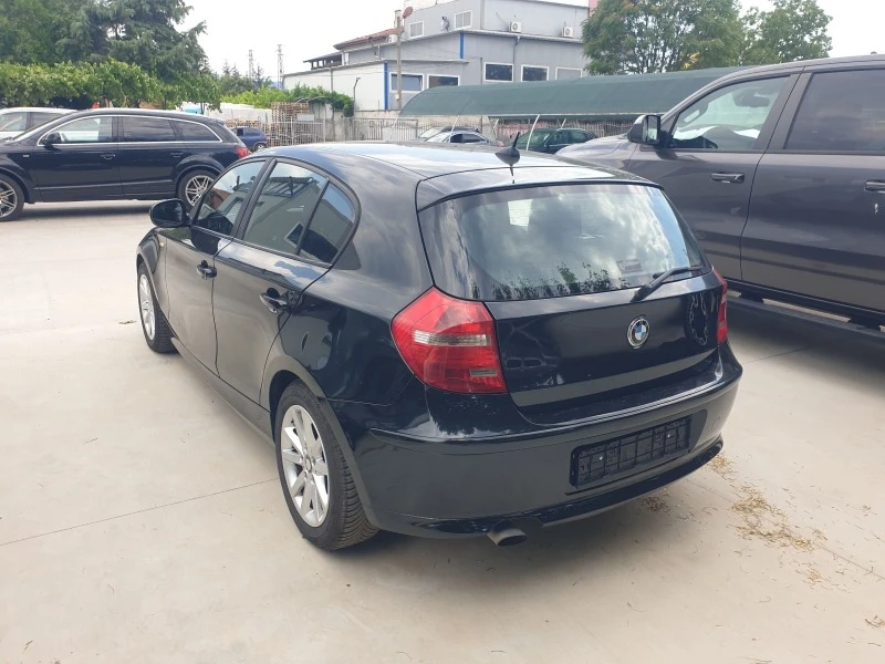 BMW 120 2.0 d, снимка 5 - Автомобили и джипове - 46649003