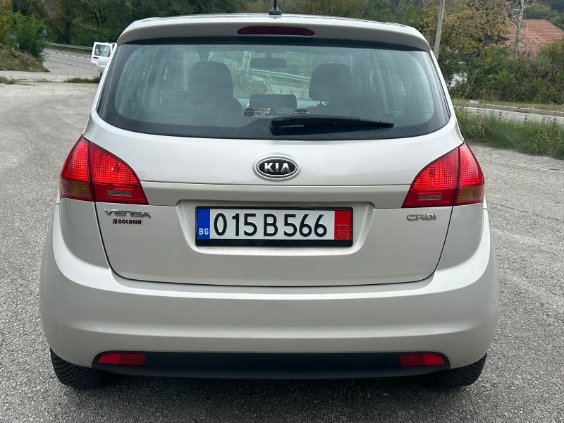 Kia Venga 1.4 CRDI* 2010* , снимка 7 - Автомобили и джипове - 47394773