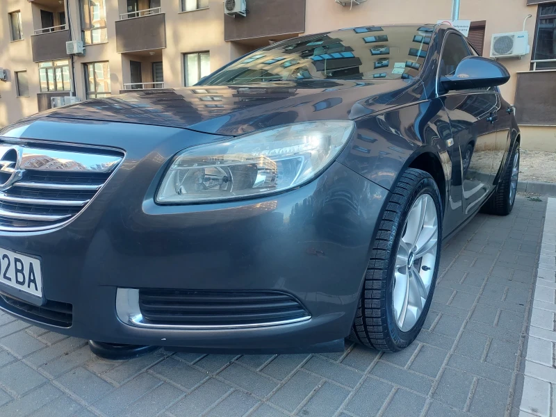 Opel Insignia, снимка 11 - Автомобили и джипове - 47622367