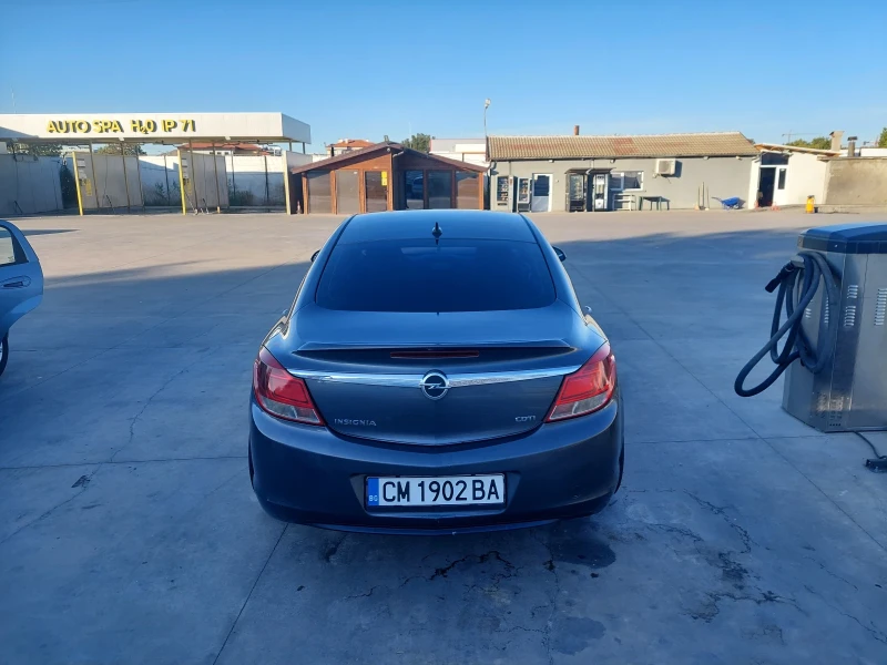 Opel Insignia, снимка 8 - Автомобили и джипове - 47622367