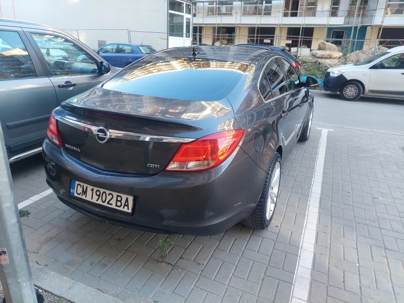 Opel Insignia, снимка 7 - Автомобили и джипове - 47622367