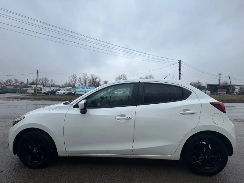 Mazda 2 1.5 i-eloop 6ск Skyactive 115hp , снимка 4 - Автомобили и джипове - 49325689