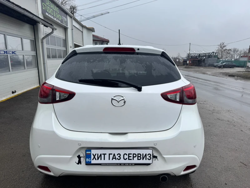 Mazda 2 1.5 i-eloop 6ск Skyactive 115hp , снимка 6 - Автомобили и джипове - 49325689