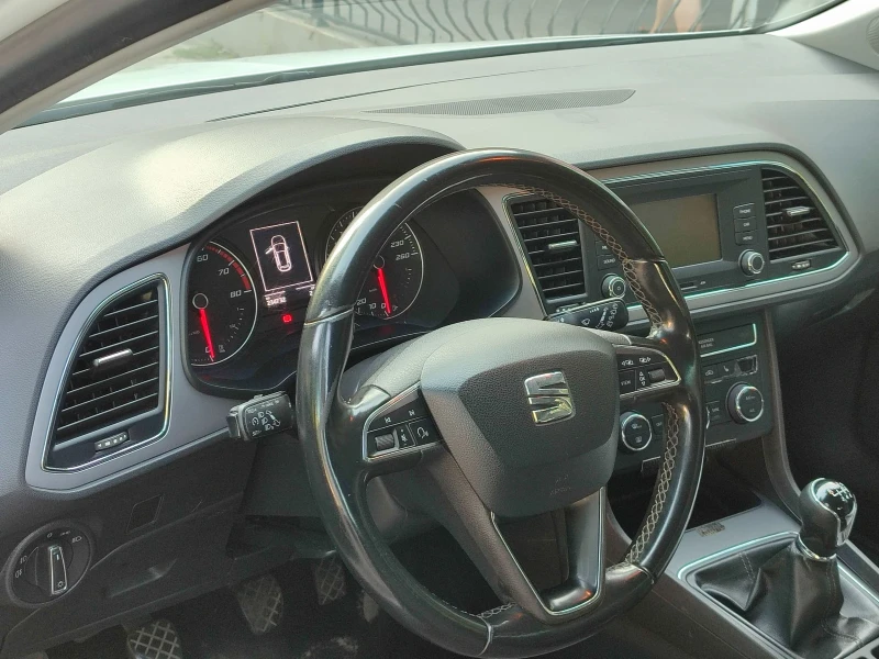 Seat Leon 1.5 TGI Metan-fuel , снимка 11 - Автомобили и джипове - 50777160