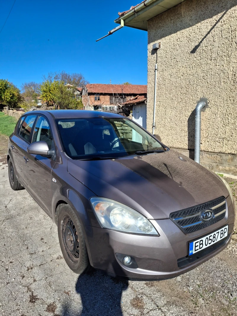 Kia Ceed Trend, снимка 4 - Автомобили и джипове - 52263468
