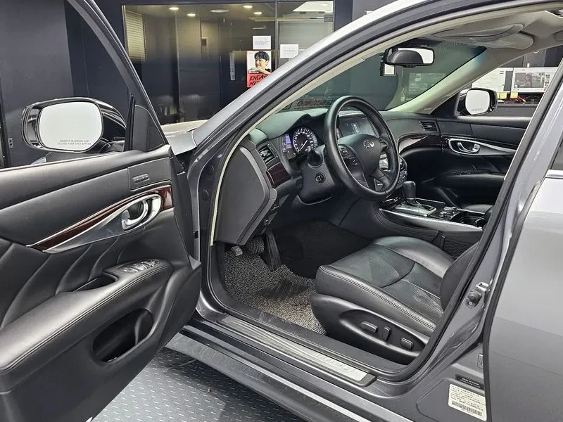 Infiniti Q70 3.7 STYLE | Mobile.bg � ����������� 11