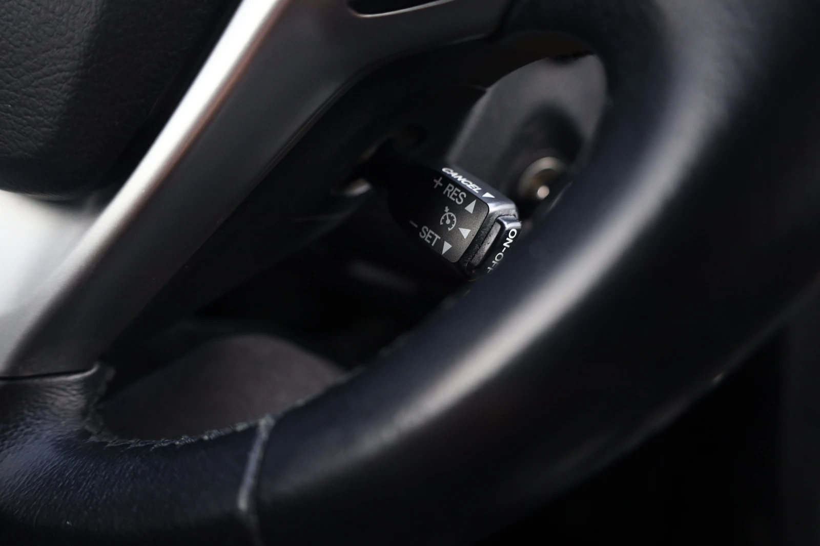 Toyota Avensis 2.0 D-4D Facelift Kamera LED Navi  #iCarbg | Mobile.bg   16