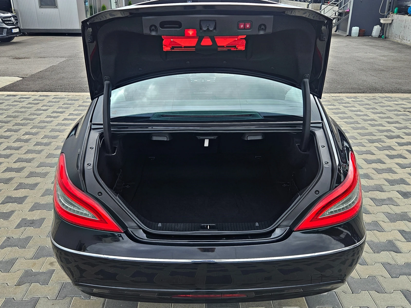 Mercedes-Benz CLS 350 AMG/GERMANY/NIGHT/CAMERA/ПОДГРEB/ОБДУХ/AMBIENT/LIZ - изображение 8