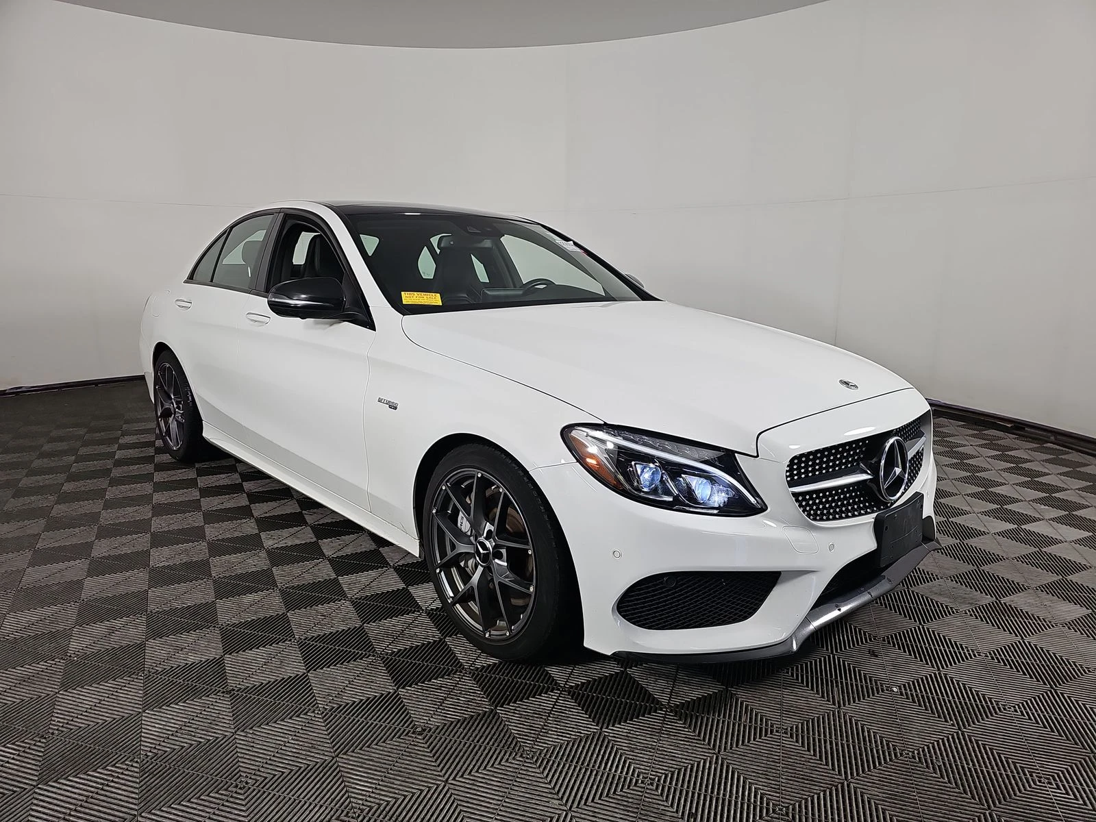 Mercedes-Benz C 43 AMG 4MATIC* Burmester* Lane Keep* Maсаж* Дистроник - изображение 3