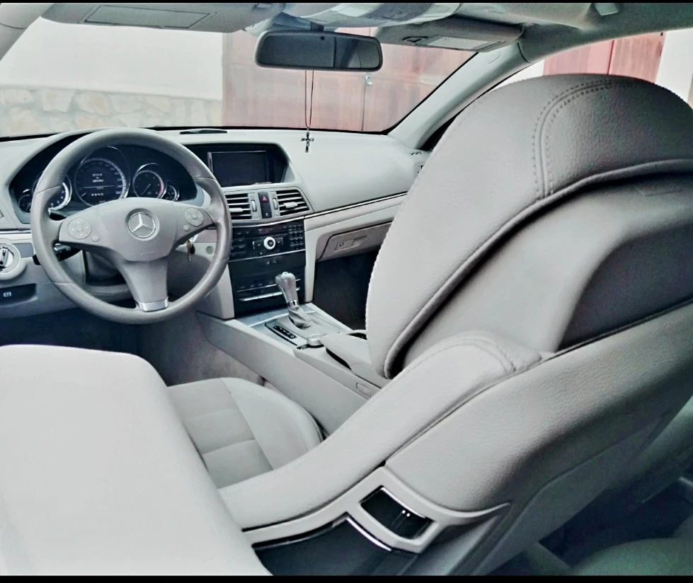Mercedes-Benz E 250 Купе - изображение 6