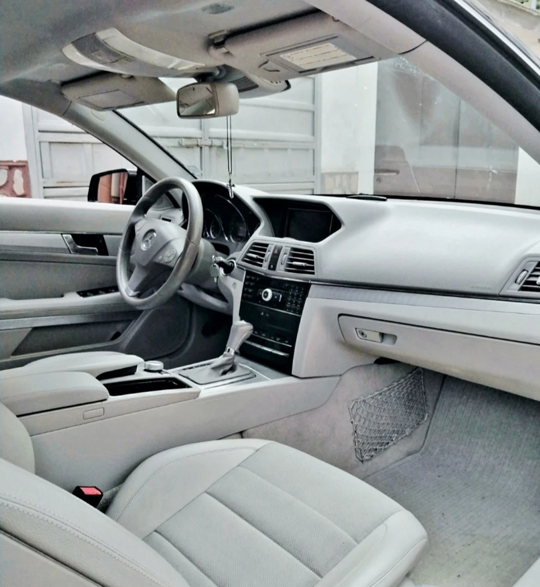 Mercedes-Benz E 250 Купе - изображение 2