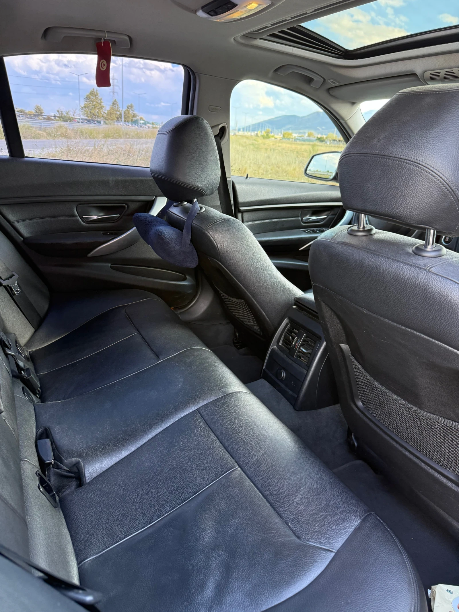 BMW 320 | Mobile.bg   12