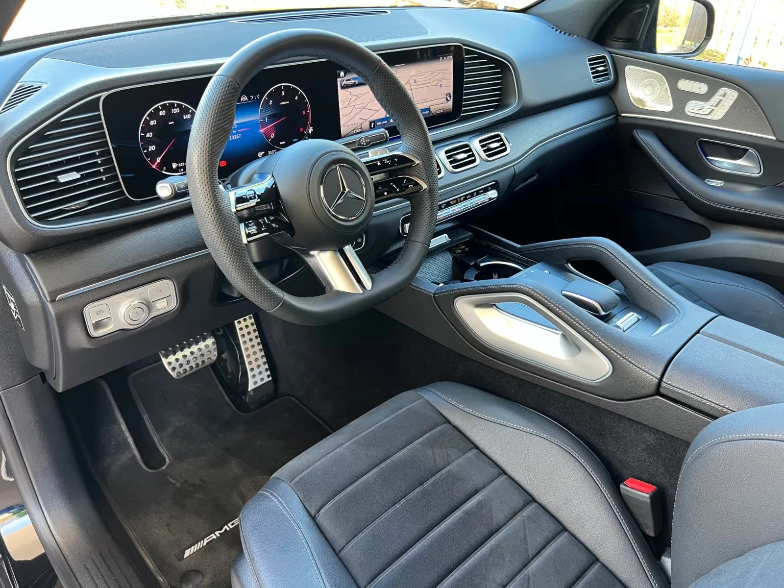 Mercedes-Benz GLE 450 4MATIC/367HP/AMG/NIGHT/PANO/BURM/360/AIRM./533g - изображение 9