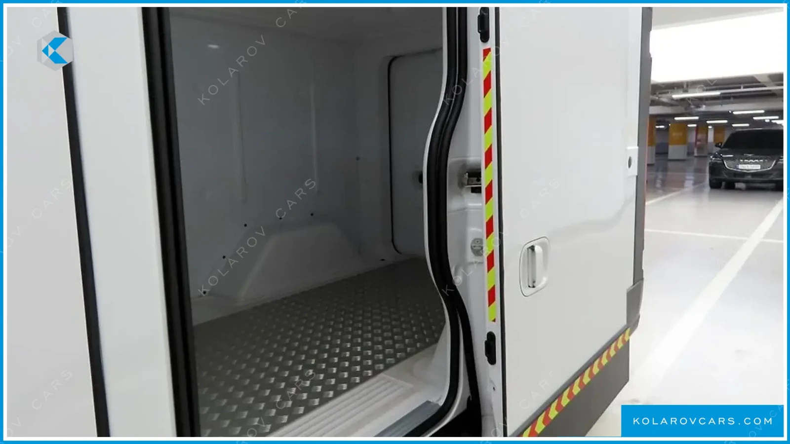 Hyundai Staria ST1 CARGO FREEZER - изображение 4