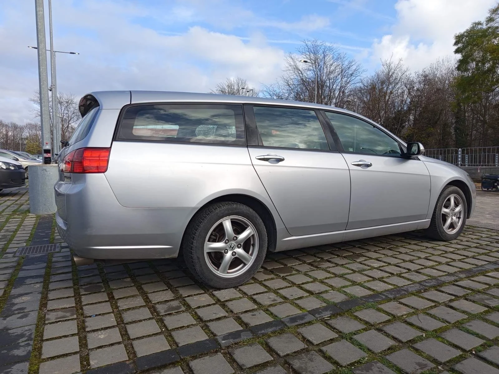 Honda Accord 2.0Бензин - изображение 5