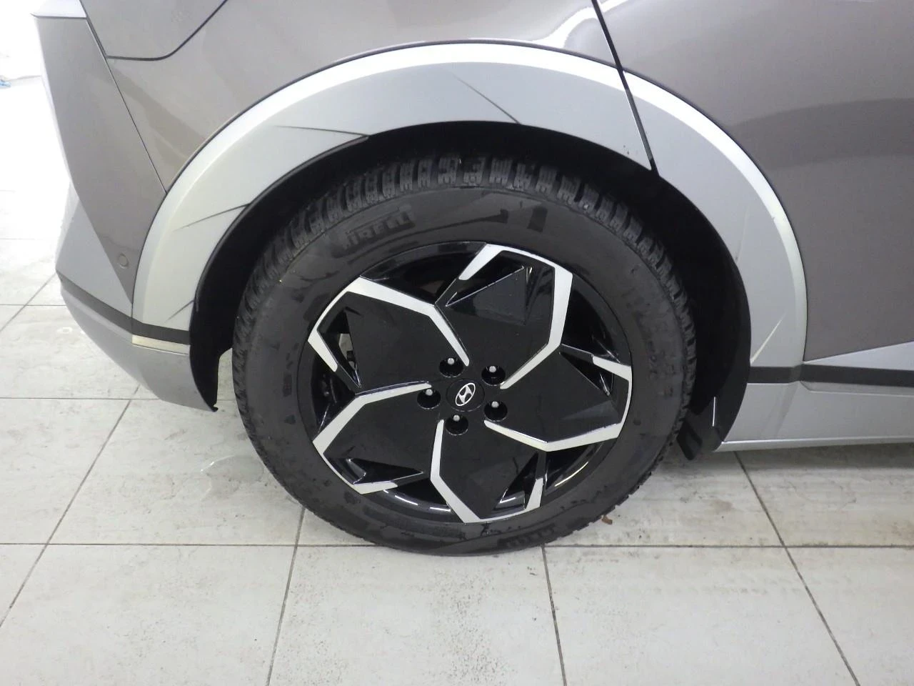 Hyundai Ioniq 5 73KWH/LOUNGE/AMBIENT/����� ����/KEYLESS | Mobile.bg � ����������� 8