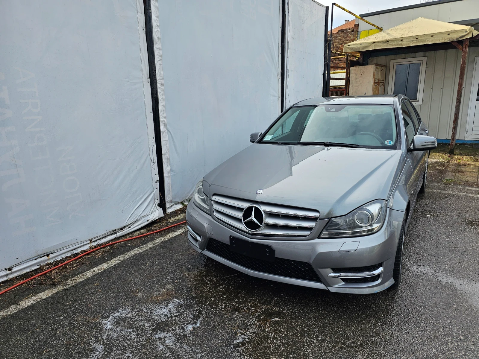 Mercedes-Benz C 220 AMG, снимка 4 - Автомобили и джипове - 53821231