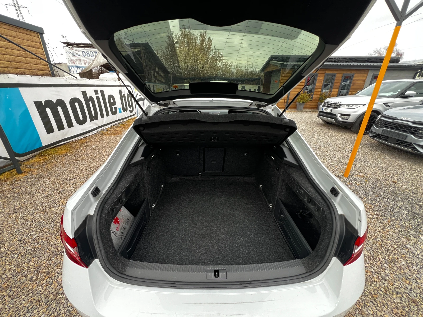 Skoda Superb 2.0TDI-150�.�./AUT/NAVI/CAR PLAY/������/������ | Mobile.bg � ����������� 13