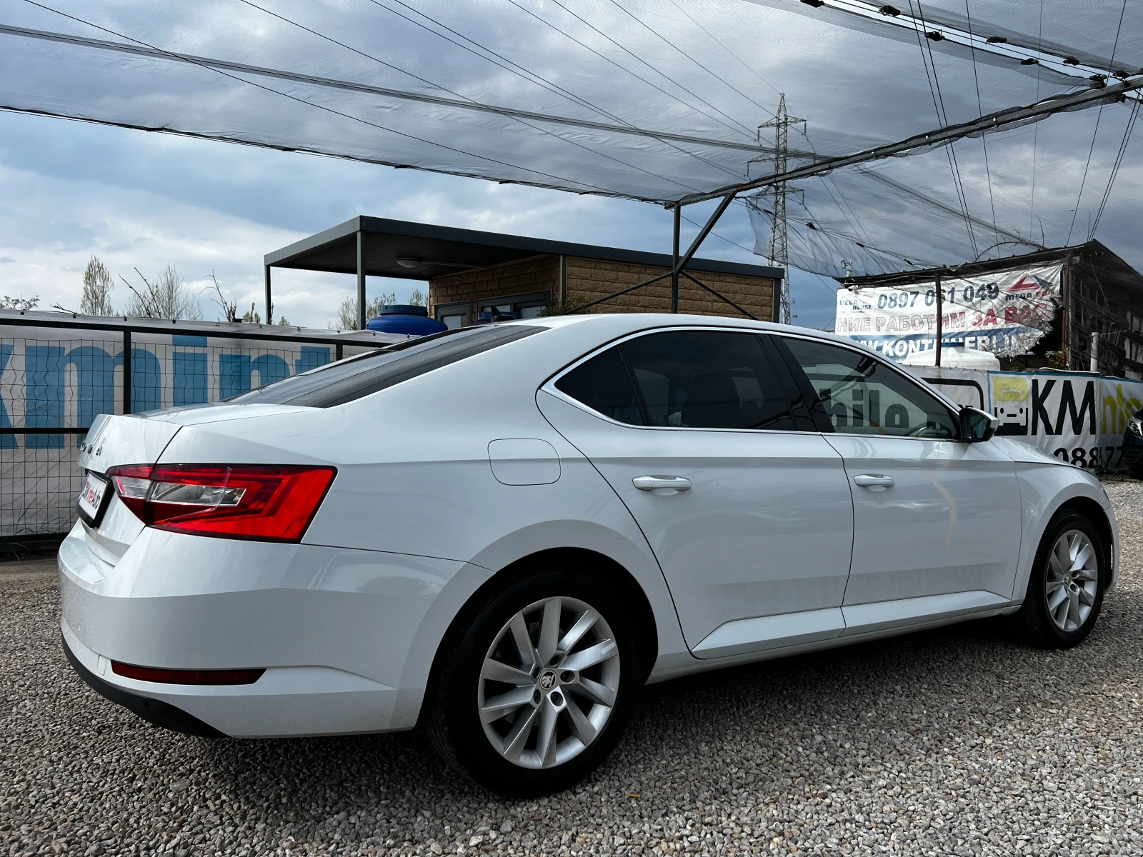 Skoda Superb 2.0TDI-150�.�./AUT/NAVI/CAR PLAY/������/������ | Mobile.bg � ����������� 4