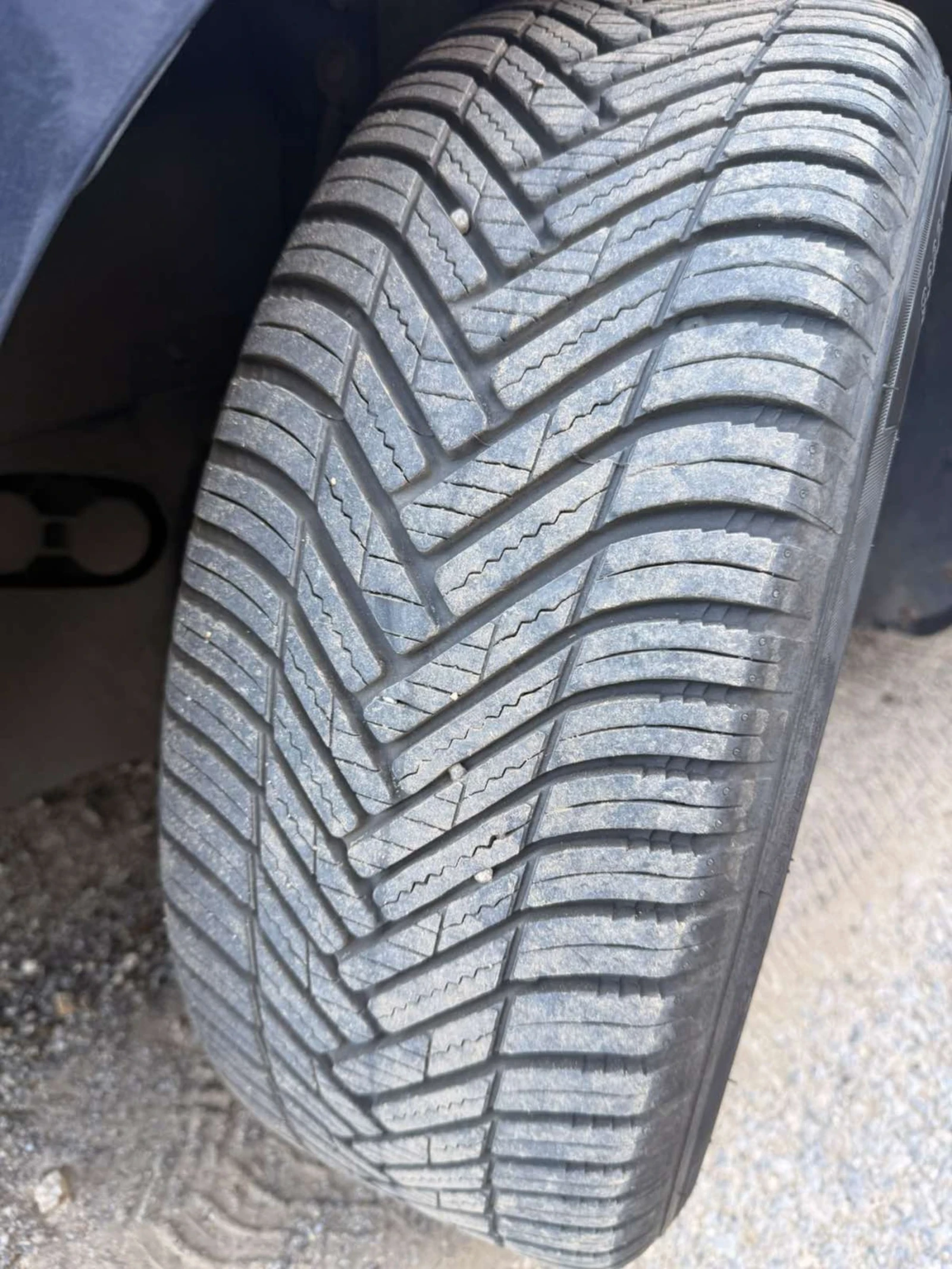 VW Passat 1.6TDi HiGHLiNE, снимка 14 - Автомобили и джипове - 54371102