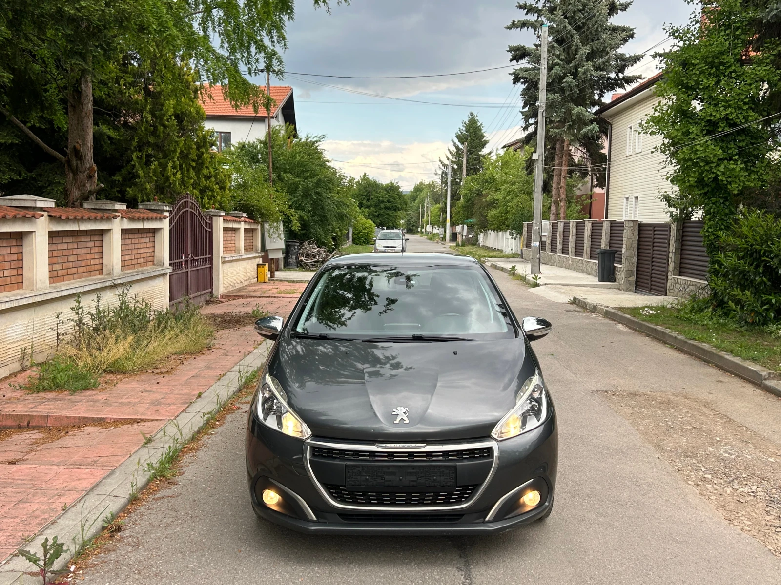 Peugeot 208 1, 6GT LINE BLUE HDI, снимка 2 - Автомобили и джипове - 54642211