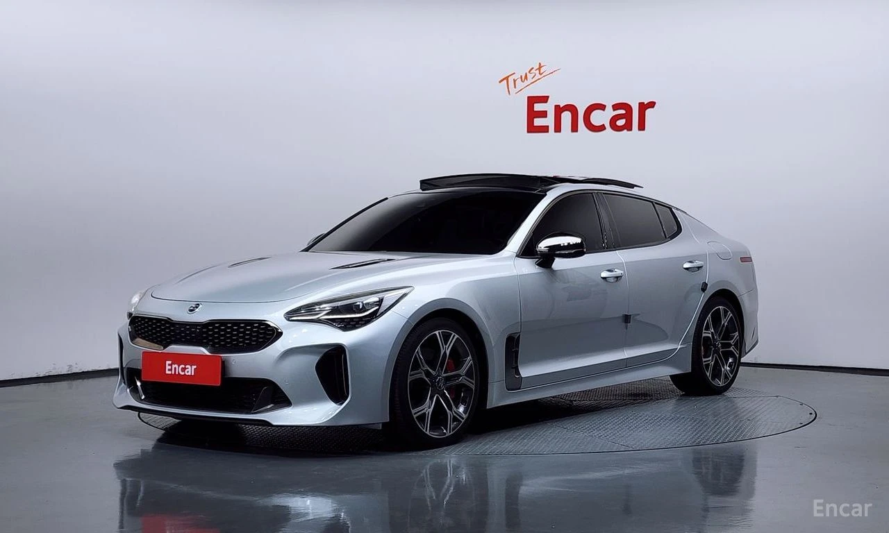 Kia Stinger 3.3 Turbo GT AWD* HARMAN KARDON* HEAD-UP* 360 CAM*