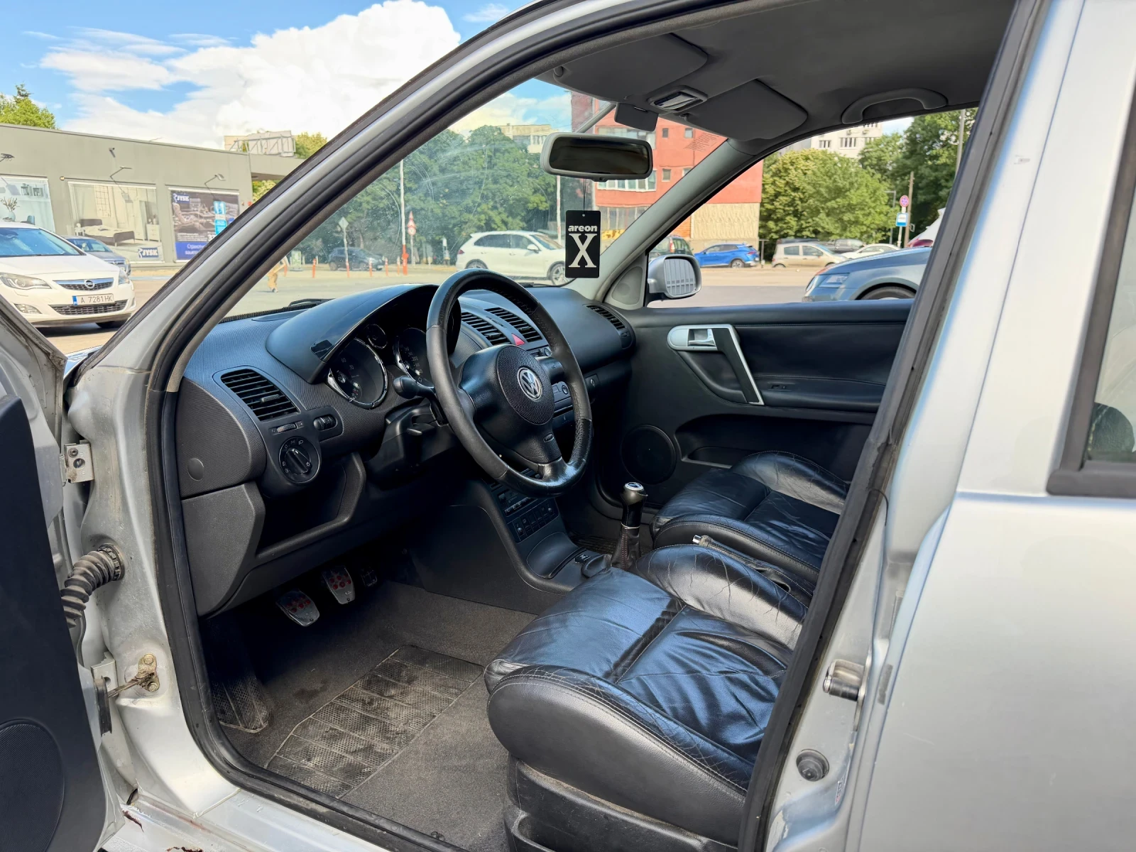 VW Polo 1.6 GTI Газ/Бензин, снимка 10 - Автомобили и джипове - 55040104