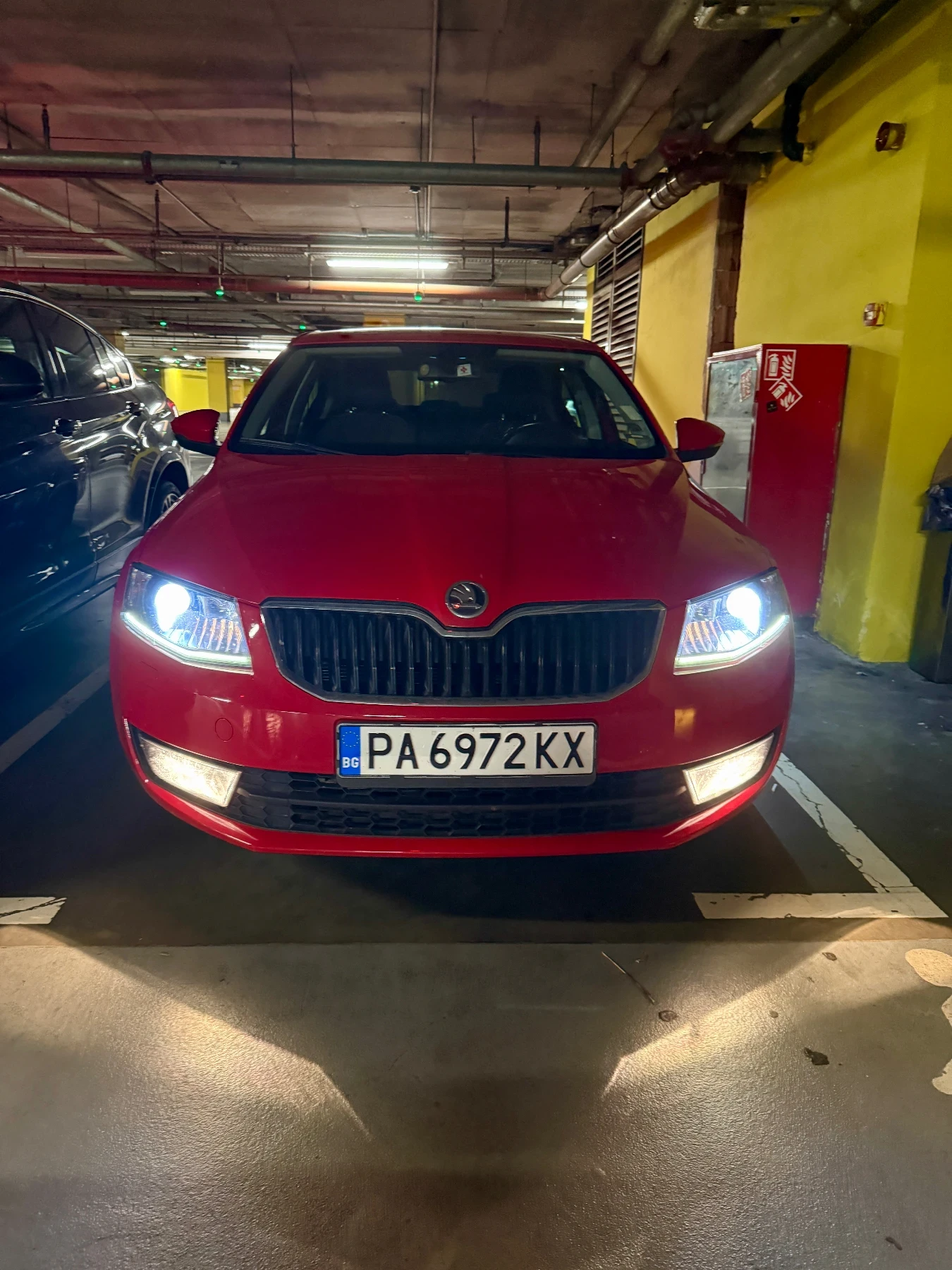 Skoda Octavia 1.6 TDI, снимка 8 - Автомобили и джипове - 55136772