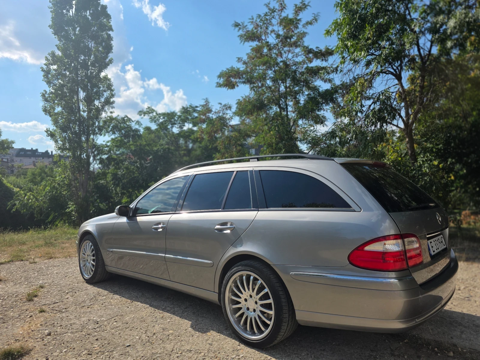 Mercedes-Benz E 320 E320 бензин газ, снимка 6 - Автомобили и джипове - 55610787