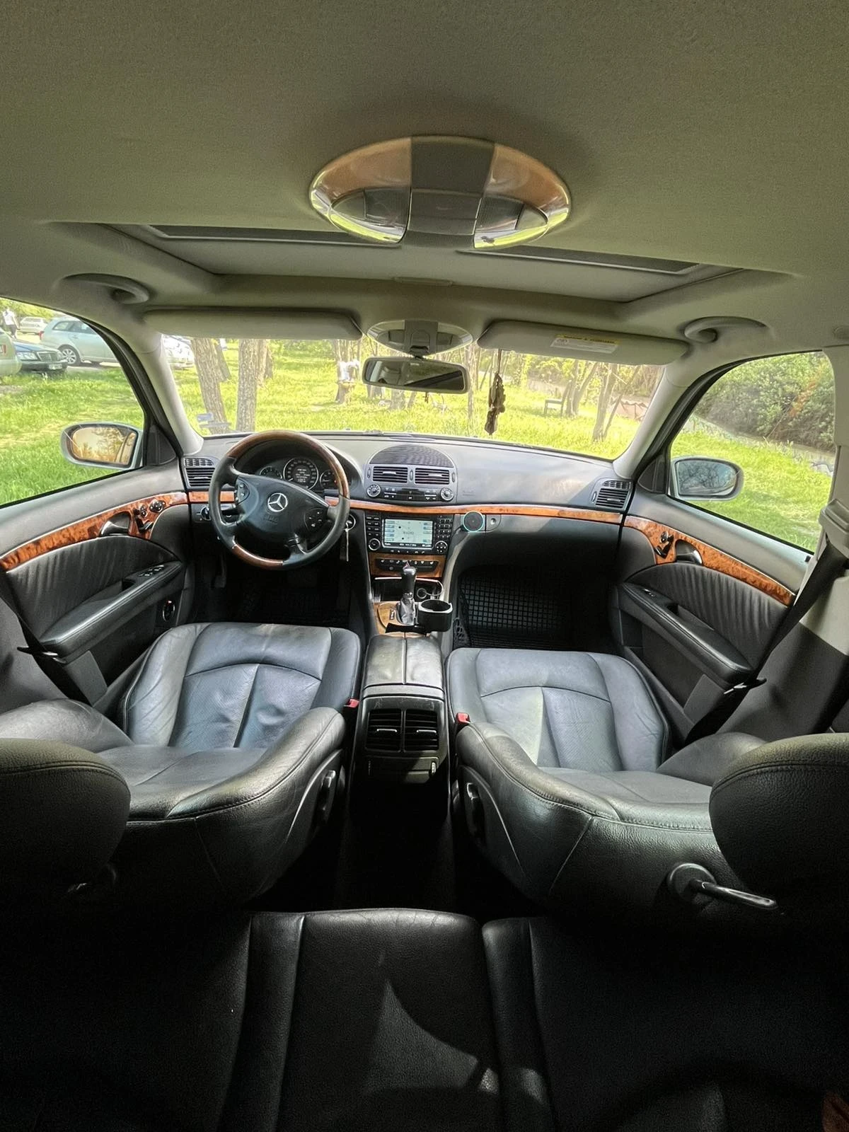 Mercedes-Benz E 320 E320 бензин газ, снимка 10 - Автомобили и джипове - 55441120