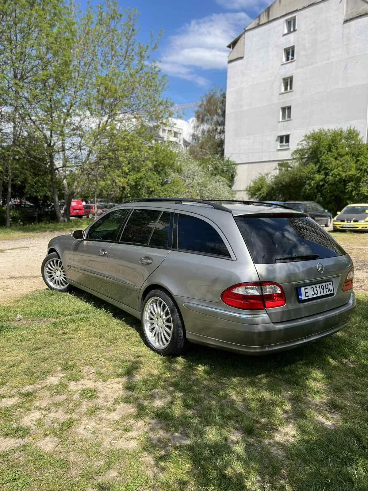 Mercedes-Benz E 320 E320 бензин газ, снимка 4 - Автомобили и джипове - 55441120