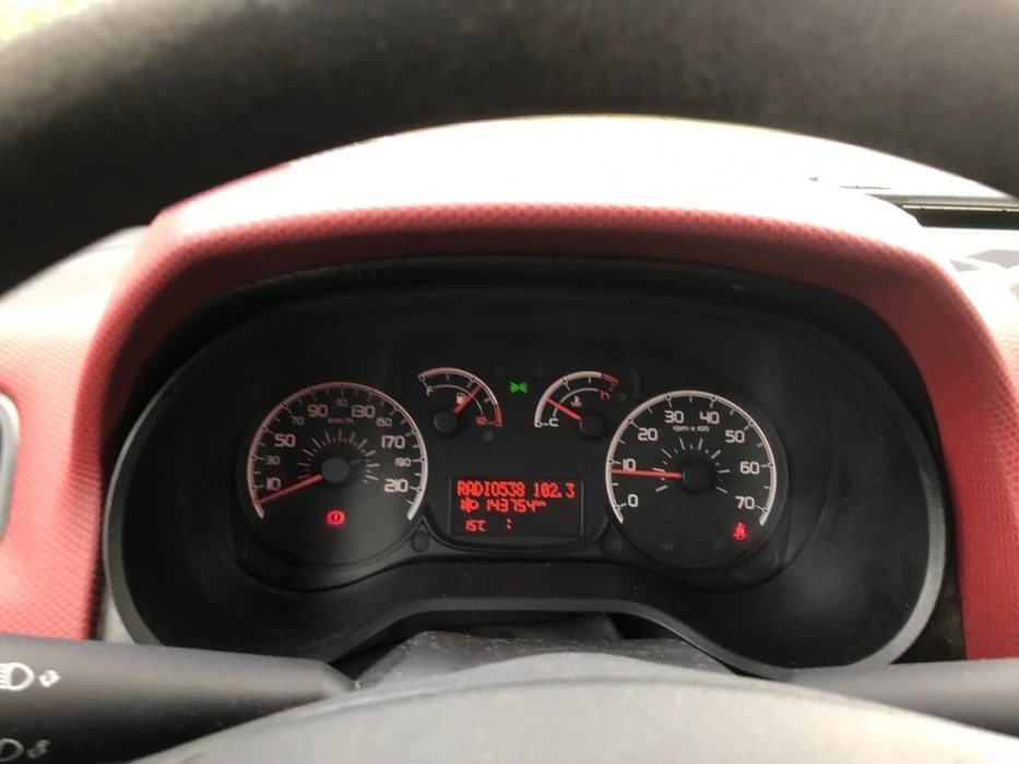 Fiat Doblo 2.0 MultiJet SX, снимка 13 - Автомобили и джипове - 55623906
