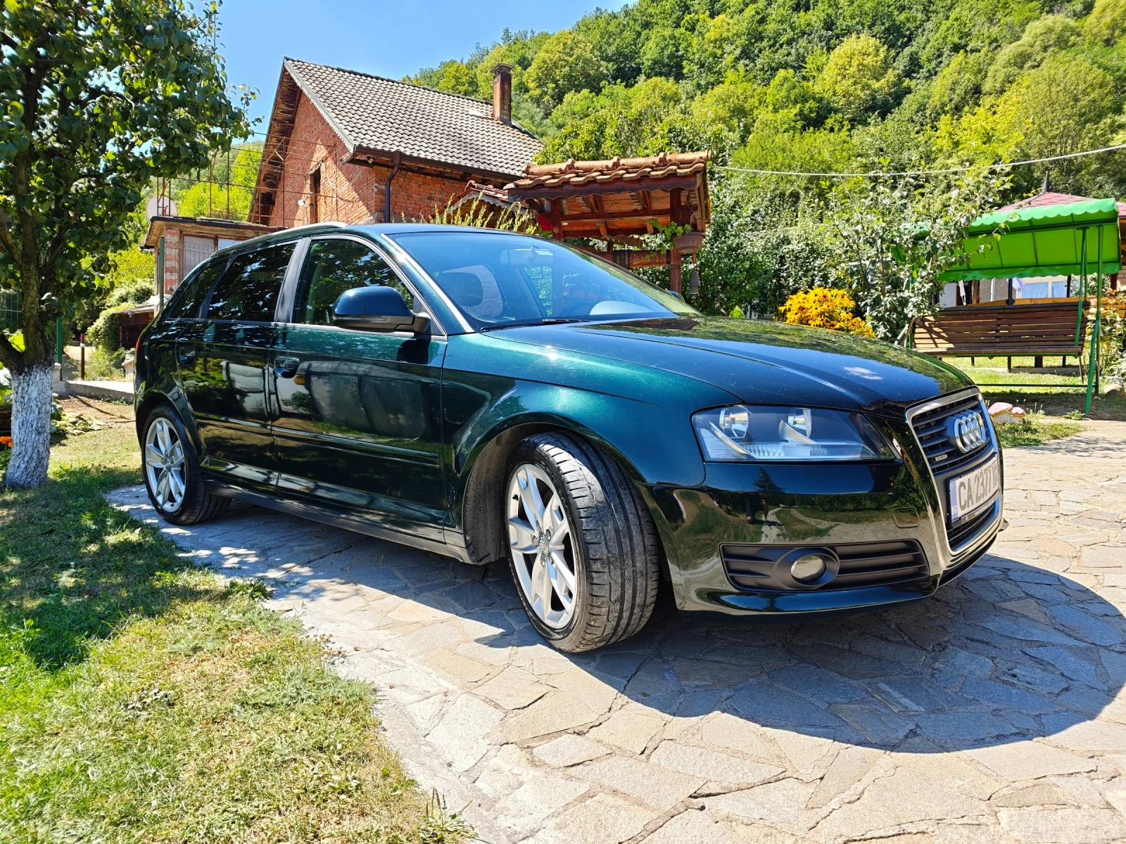 Audi A3 Quattro sportback, снимка 2 - Автомобили и джипове - 55738174