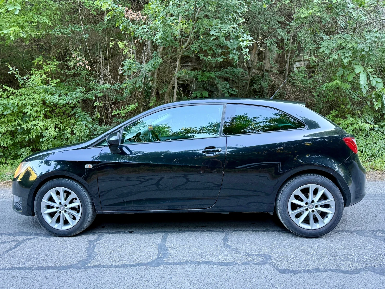 Seat Ibiza SEAT IBIZA 1.6TDI FR-ПАКЕТ, снимка 2 - Автомобили и джипове - 55934268