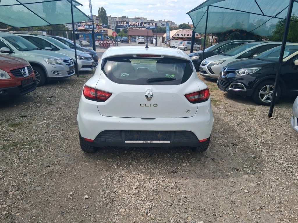 Renault Clio, снимка 5 - Автомобили и джипове - 56122372