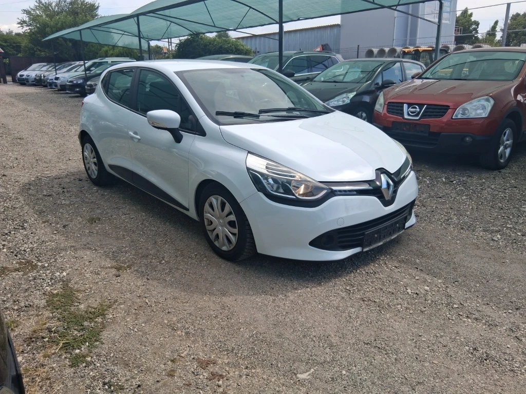 Renault Clio, снимка 2 - Автомобили и джипове - 56122372